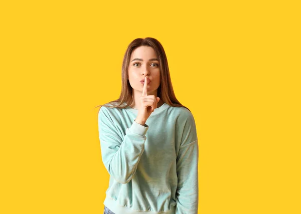Young Woman Showing Silence Gesture Color Background — Stock Photo, Image