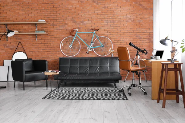 Cómoda Sala Estar Interior Con Bicicleta Moderna — Foto de Stock