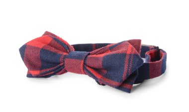 Beyaz arkaplanda şık erkek papyonu