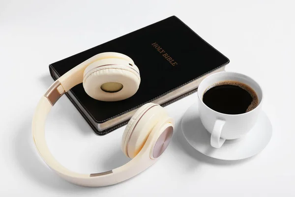 Holy Bible Cup Coffee Modern Headphones — Stock Photo, Image