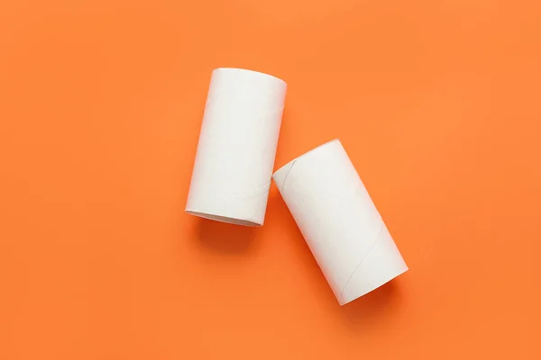 Lege Toiletpapier Buizen Oranje Achtergrond — Stockfoto