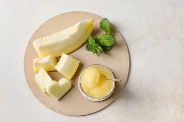 Bowl Delicious Sorbet Melon Pieces Mint Light Background — Stock Photo, Image