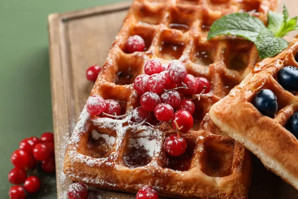 Board Tasty Belgian Waffles Berries Green Wooden Background Closeup — Stock Photo, Image