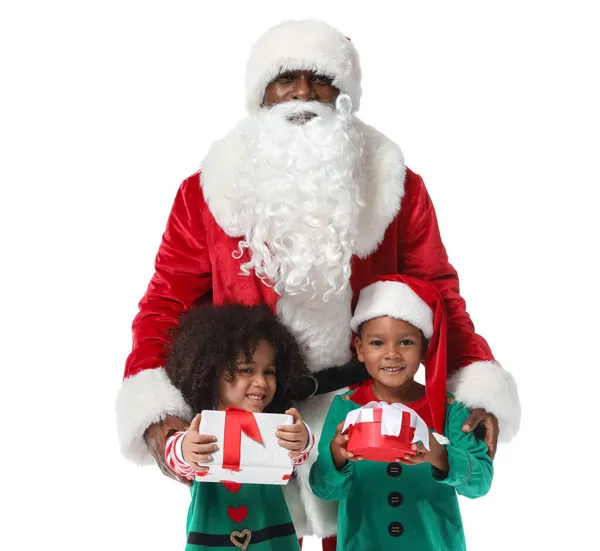 Pequenas Crianças Afro Americanas Vestidas Como Elfos Com Papai Noel — Fotografia de Stock