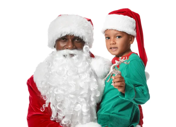 Kleiner Afroamerikanischer Junge Mit Weihnachtsmann Auf Weißem Hintergrund — Stockfoto