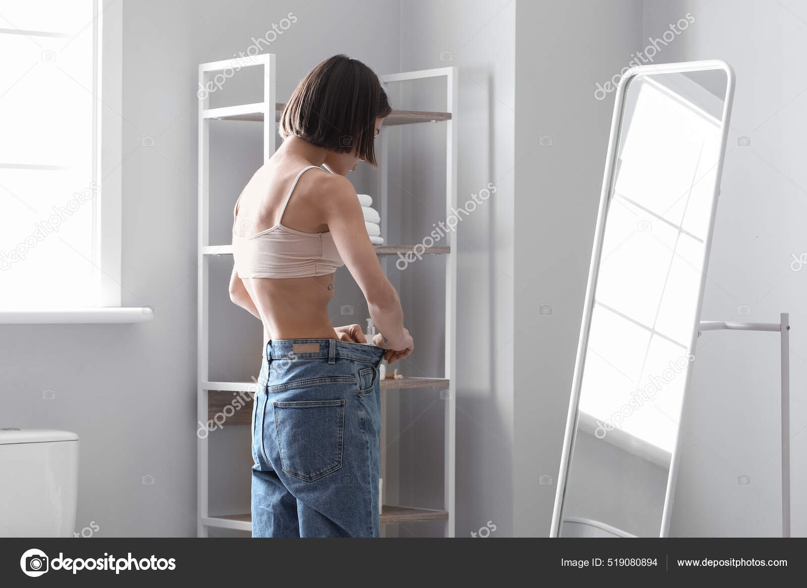 집에서 깡마른 부진증의 — 스톡 사진 © serezniy #519080894