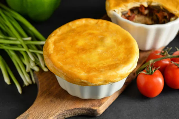 Tasty Vegetable Pot Pies Black Background — Stock Photo, Image