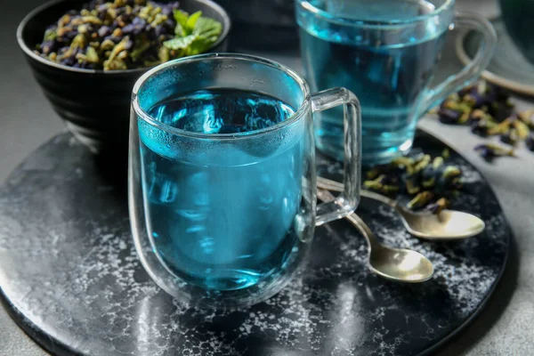 Glass Cup Organic Blue Tea Dried Flowers Table Closeup — Stock Photo, Image