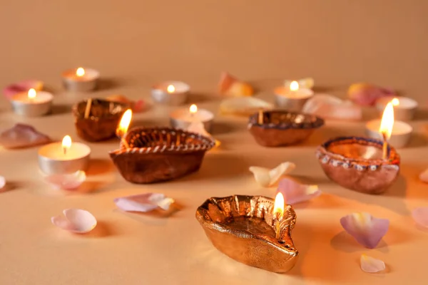 Diya Lamps Diwali Candles Flower Petals Table — Stock Photo, Image