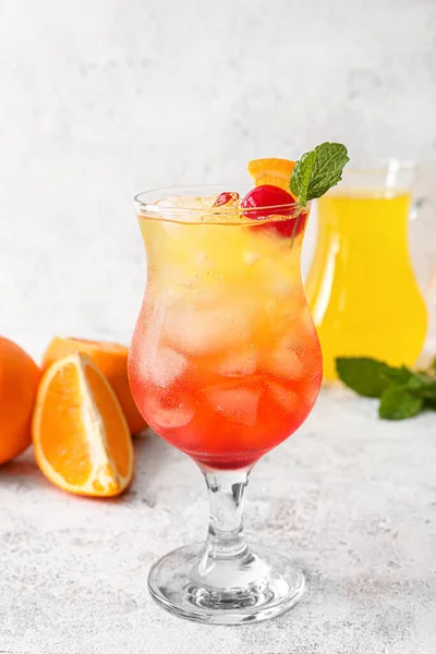 Glass Cold Tequila Sunrise Cocktail Light Background — Stock Photo, Image