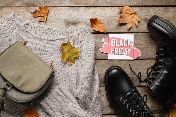 Trendy Female Accessories Sweater Dry Leaves Text Black Friday Wooden — Stock Photo, Image