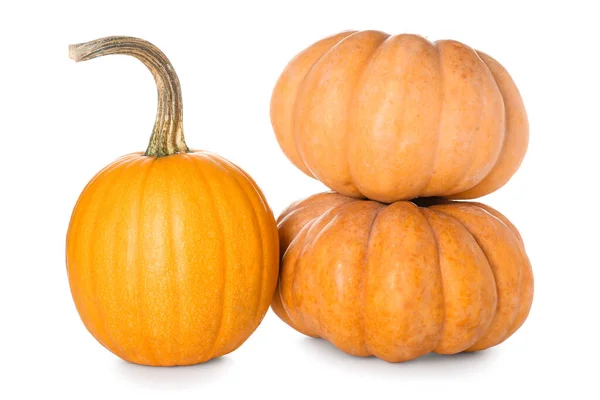 Citrouilles Fraîches Entières Isolées Sur Fond Blanc — Photo