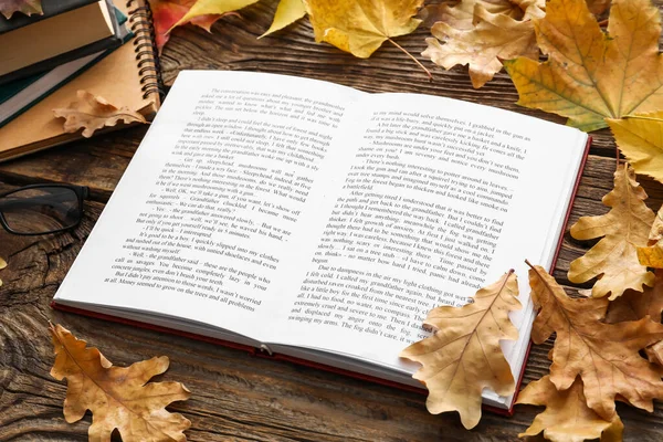 Open Book Autumn Leaves Wooden Background — Stock Photo, Image