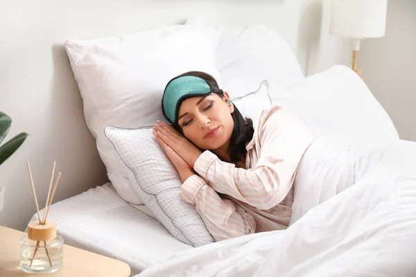 Young Woman Earplugs Sleeping Bed — Stock Photo, Image