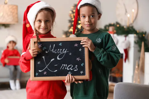 Little Children Holding Board Text Merry Mas Home — Stock Photo, Image