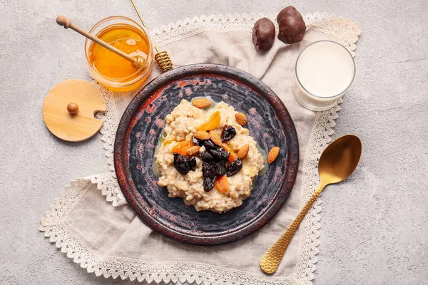 Composition Delicious Oatmeal Prunes Dried Apricots Almond Nuts Plate Light — Stock Photo, Image
