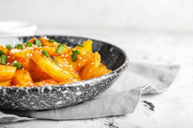 Masada bal biberli patates tabağı