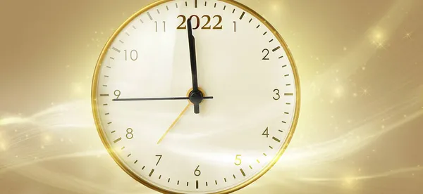 Reloj Sobre Fondo Color Año Nuevo 2022 Celebración — Foto de Stock