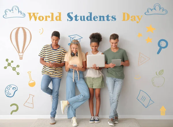 Cartão Saudação Para Dia Mundial Dos Estudantes Com Grupo Adolescentes — Fotografia de Stock
