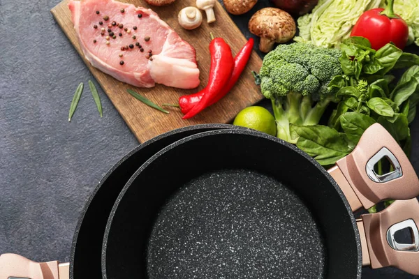 Cooking Pots Ingredients Delicious Soup Dark Table — Stock Photo, Image