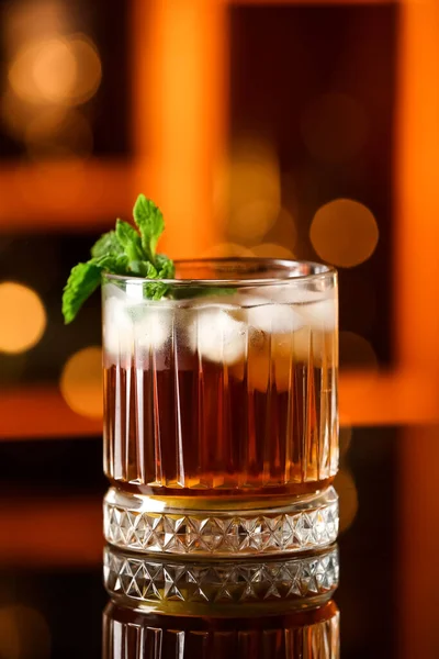 Glass Tasty Cuba Libre Cocktail Mint Table Bar — Stock Photo, Image