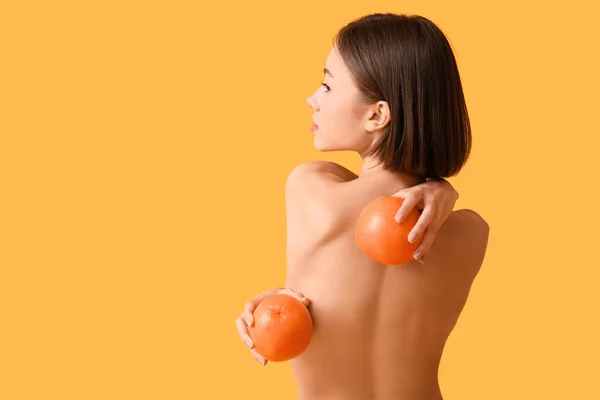 Naked Young Woman Grapefruits Color Background Vegan Day — Stock Photo, Image