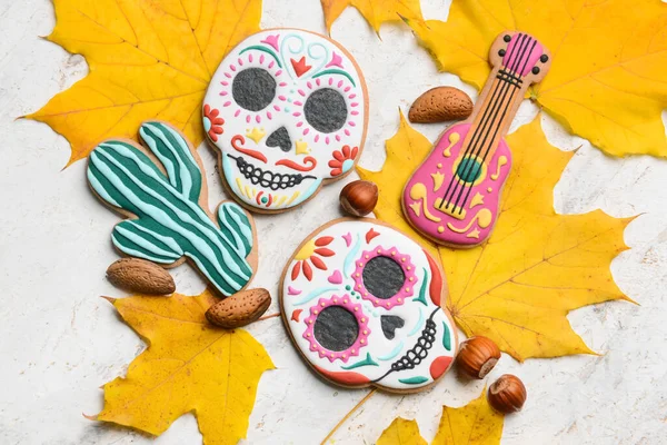 Tasty Cookies Mexico Day Dead Dia Muertos Nuts Fallen Leaves — Stock Photo, Image