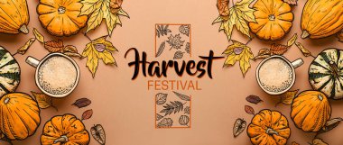 Kahverengi zemin üzerinde kahve, balkabağı ve metin içeren sonbahar kompozisyonu HARVEST FESTIVAL