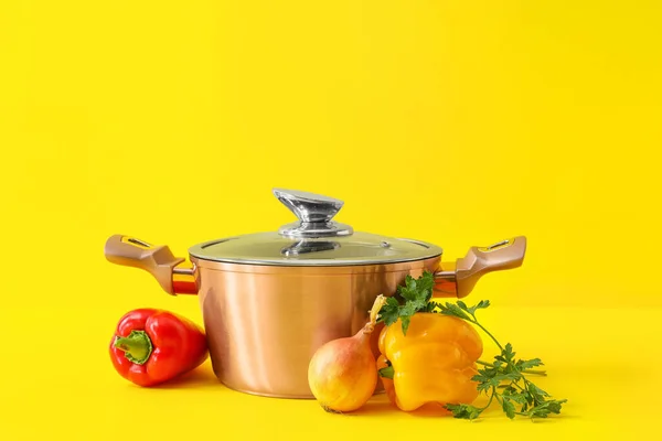 Fresh Vegetables Cooking Pot Color Background — Stock Photo, Image