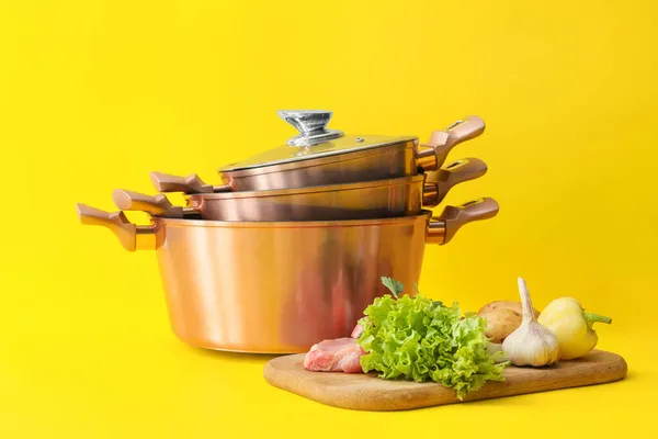 Fresh Vegetables Cooking Pots Color Background — Stock Photo, Image