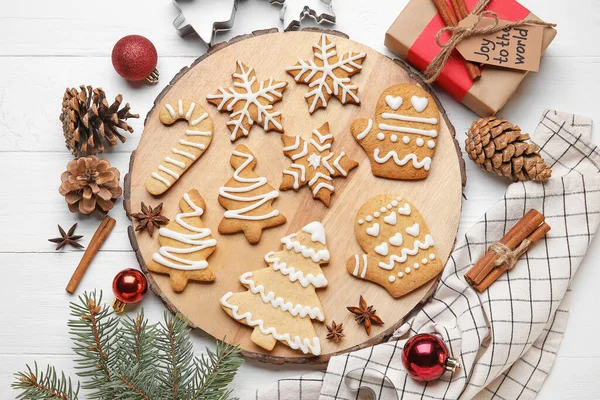 Board Christmas Gingerbread Cookies White Wooden Background — Stock Photo, Image
