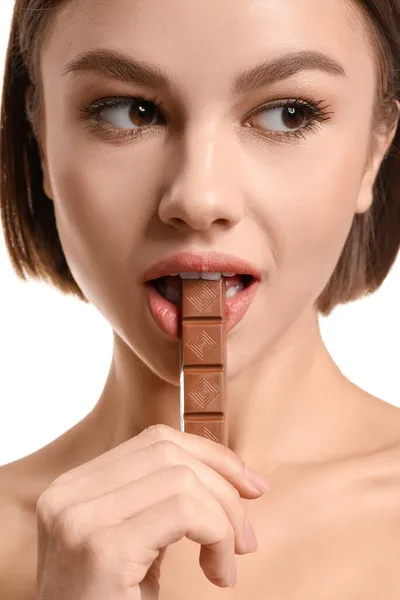 Belle Jeune Femme Avec Chocolat Doux Sur Fond Blanc — Photo