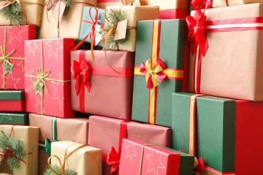 Arkaplan olarak farklı Noel hediyeleri