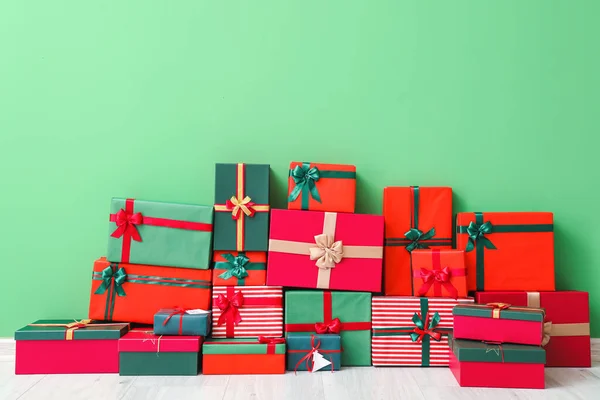 Different Christmas Presents Color Wall — Stock Photo, Image