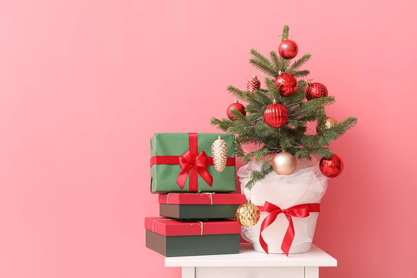 Christmas Tree Different Presents Color Background — Stock Photo, Image