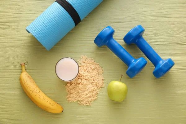 Glass Protein Shake Powder Banana Apple Dumbbells Fitness Mat Color — Stock Photo, Image