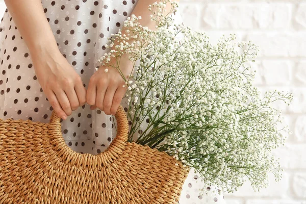 Pretty Young Woman Bouquet Flowers Wicker Bag Light Background — Stock Photo, Image