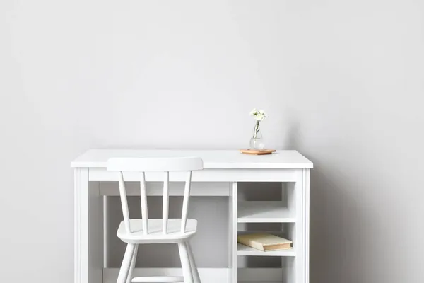 Lieu Travail Confortable Près Mur Blanc — Photo