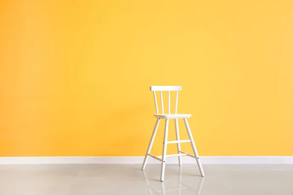 Modern Chair Yellow Wall — Stock Photo, Image