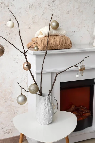 Modern Fireplace Christmas Decoration Interior Room — Stock Photo, Image