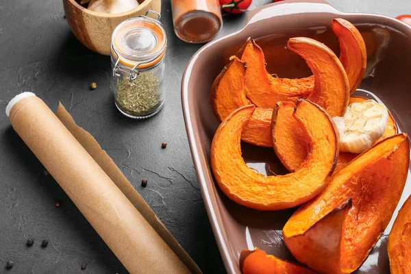 Dish Baked Pumpkin Pieces Black Background Closeup — Stock Photo, Image