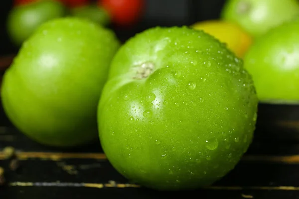 Fresh Green Tomatoes Water Drops Closeup — Stock Photo, Image