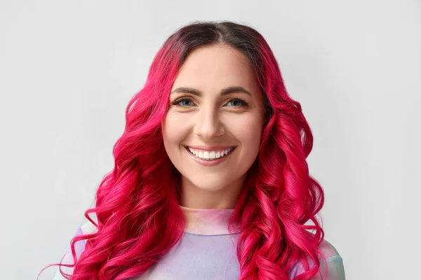 Beautiful Woman Unusual Bright Hair Color Light Background — Stock Photo, Image