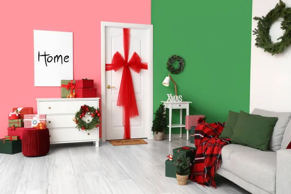 Interior Room Decorated Door Christmas Gifts — Stock Photo, Image