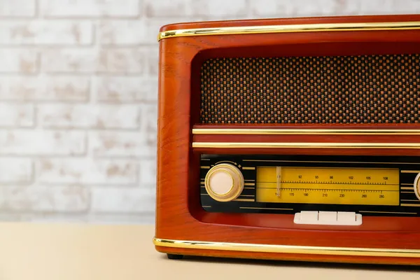 Receptor Radio Vintage Mesa Habitación — Foto de Stock