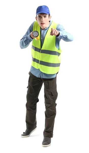 Jovem Trabalhador Masculino Com Lanterna Led Apontando Para Espectador Fundo — Fotografia de Stock