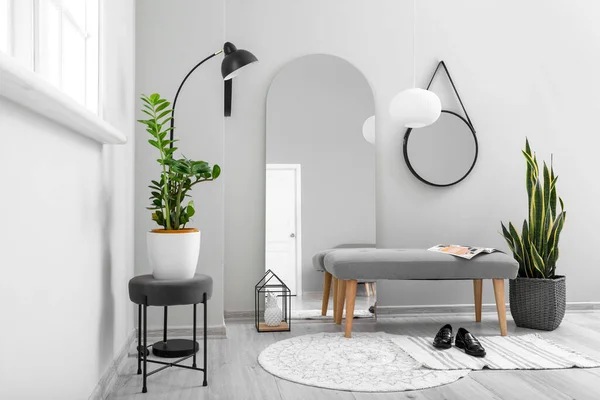 Interior Light Hall Big Mirror Grey Ottoman — Stock Photo, Image