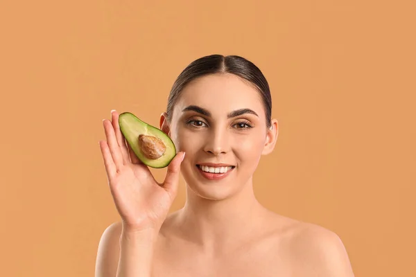 Beautiful Smiling Woman Avocado Color Background — Stock Photo, Image