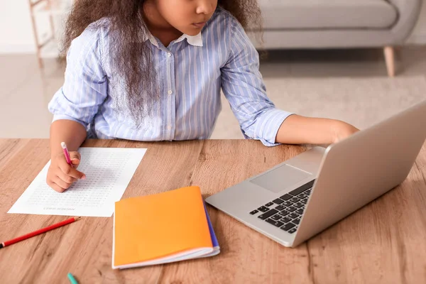 Little African American Girl Studying Online Home — Stock Photo, Image