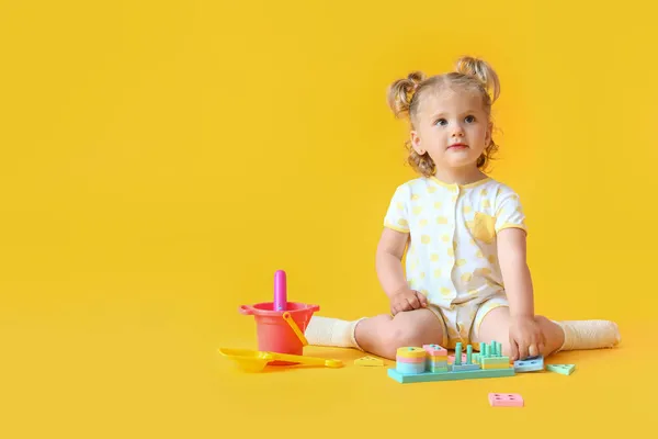 Cute Baby Girl Toys Color Background — Stock Photo, Image